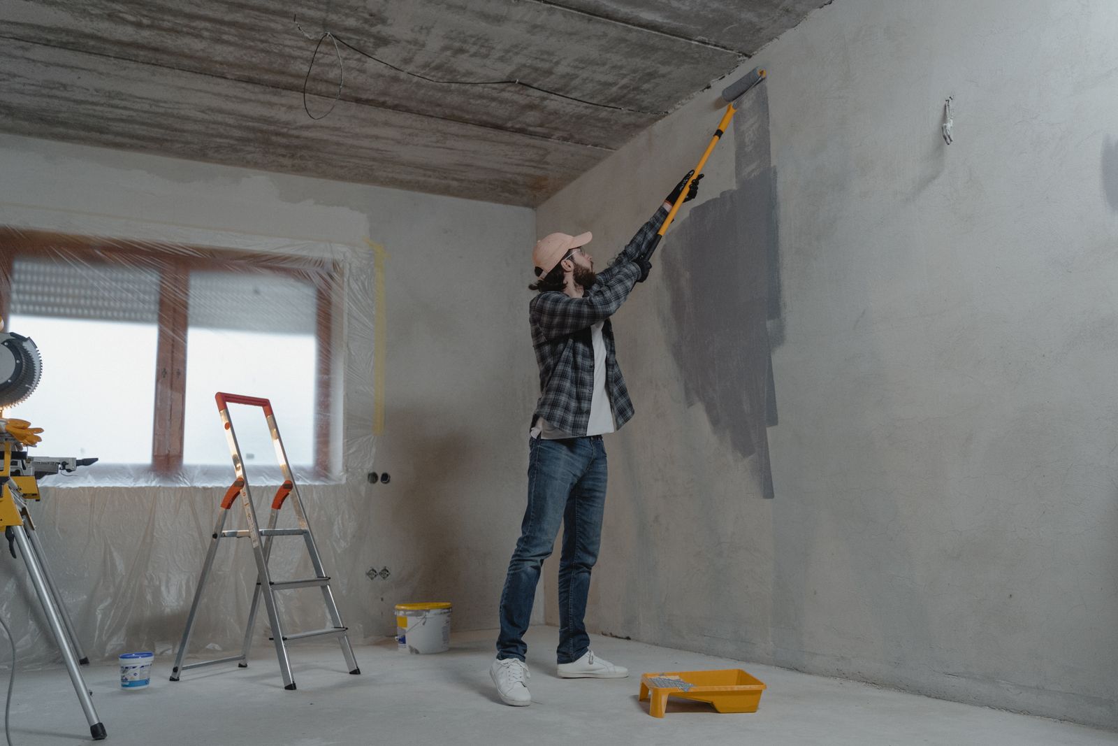 Wohnung in Sopron vorbereitet für Malerarbeiten, Wandausbesserungen und Instandhaltung